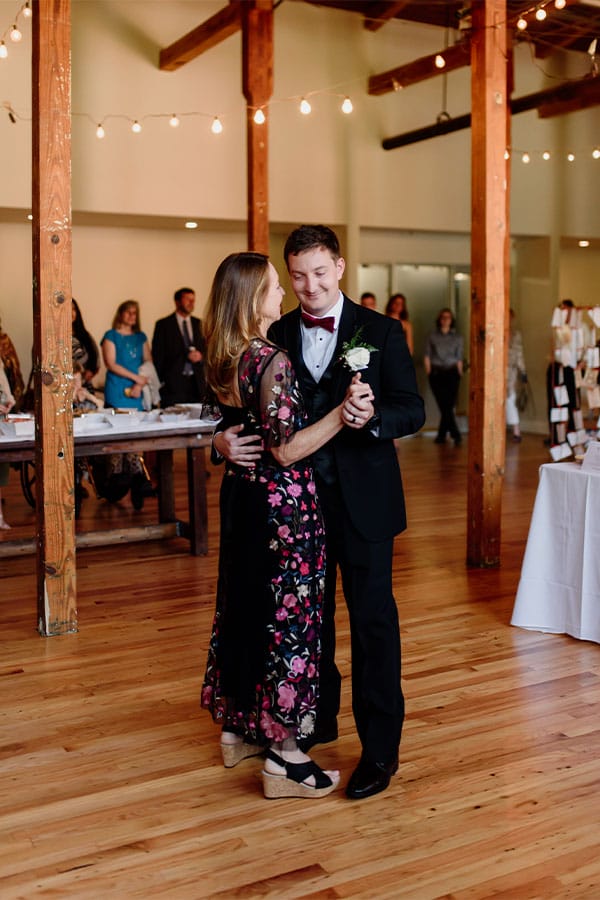 The groom dancing with his mother.