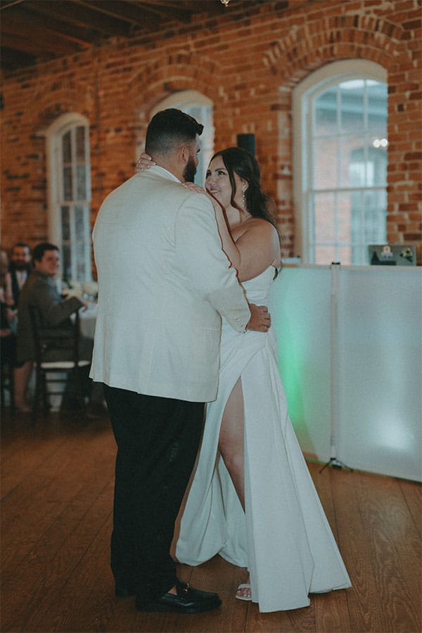 The couples special first dance. 