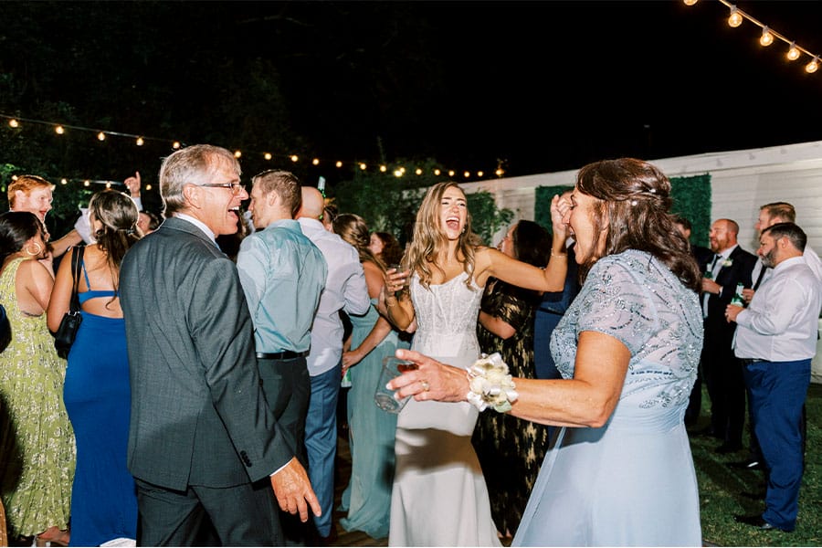 The bride and grooms loved once dancing. 